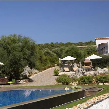Villa Del Mar Up To 10 Guests Amuso Bay Evgiros