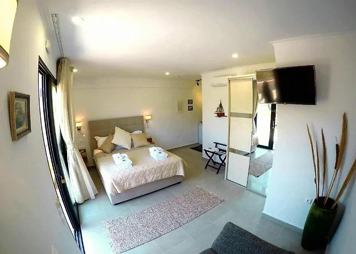 Del Mar Up To 10 Guests Amuso Bay *